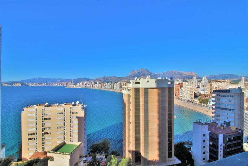 Hotel Trinisol II Benidorm Esterno foto